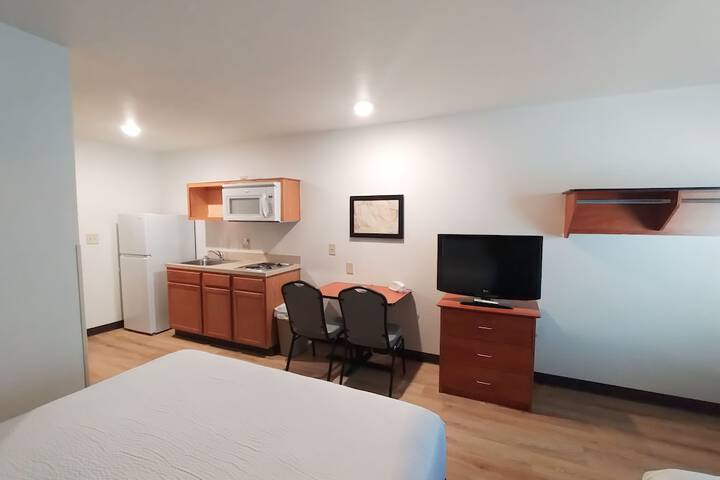 WoodSpring Suites Asheville - Biltmore West