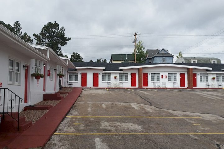 Rocket Motel