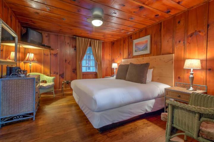 Linville Falls Lodge & Cottages
