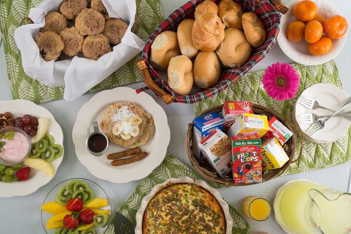 Breakfast/Coffee Service 134 of 158