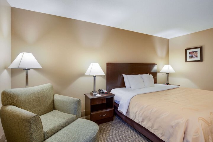 Room 13 of 44