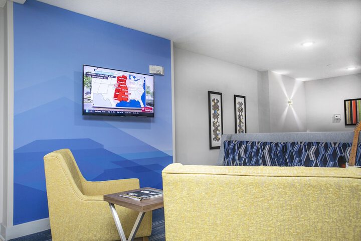 Hotel 4 of 64