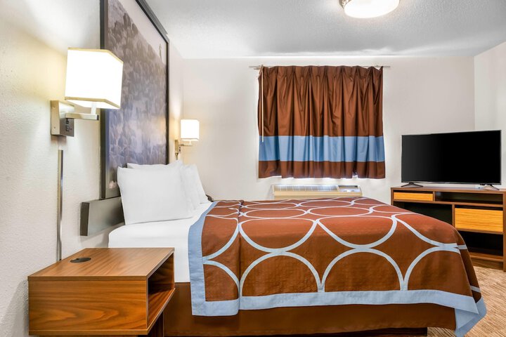 Super 8 by Wyndham Custer / Crazy Horse Area