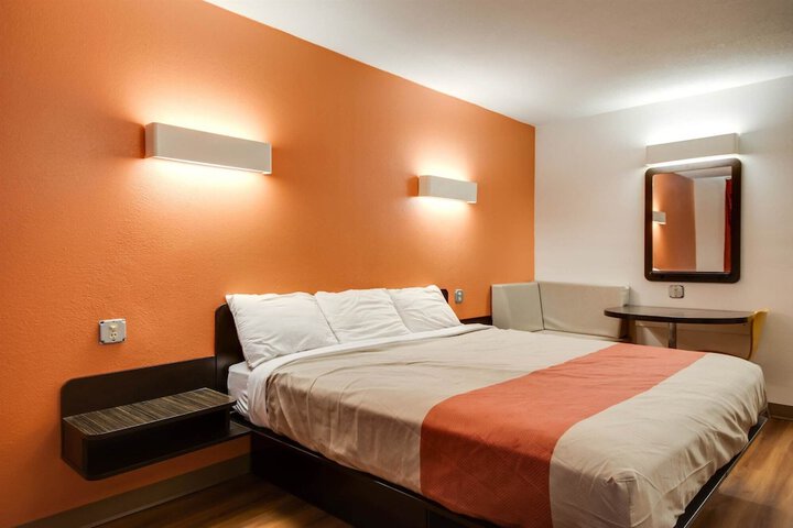 Motel 6 Jennings LA