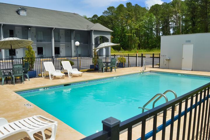 Pool 8 of 38