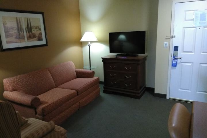 Room 15 of 30
