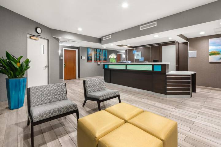 Hotel Interior 11 of 49