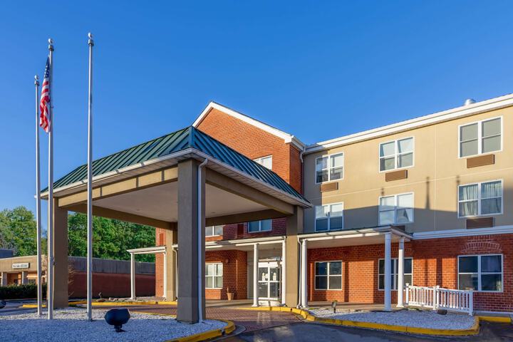 Hotel 4 of 54
