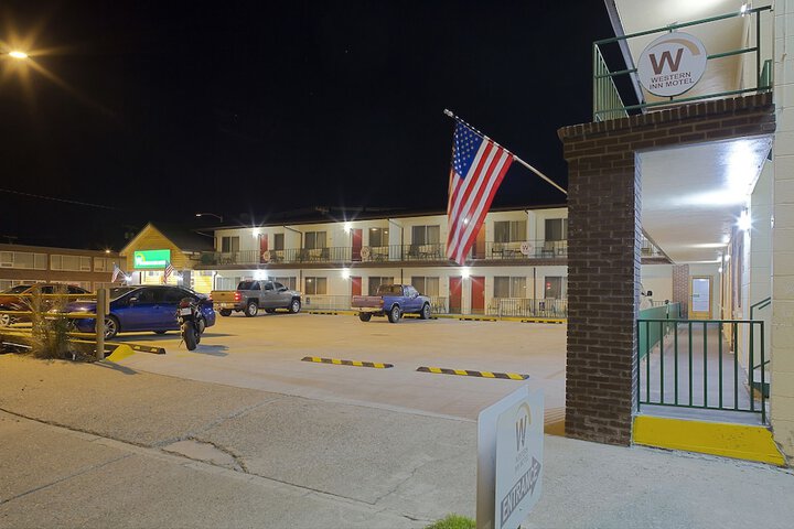 Hotel 3 of 38