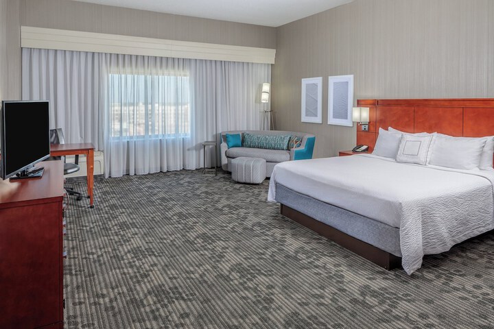 Room 16 of 31