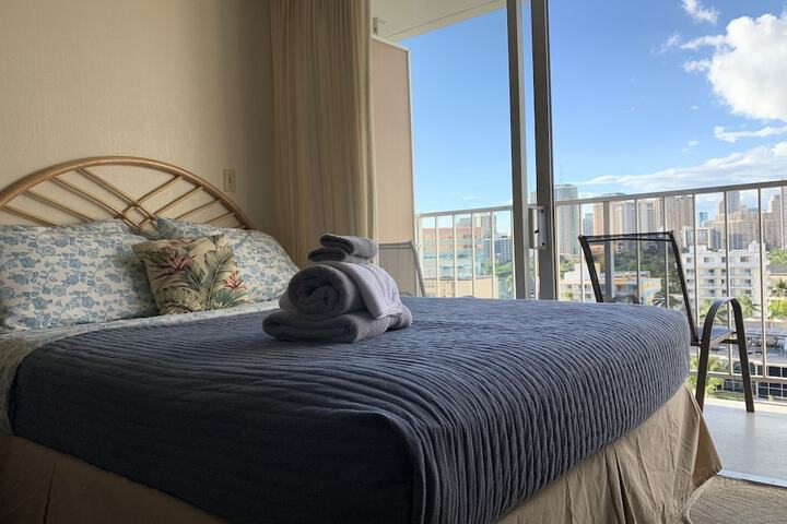 Room 62 of 329