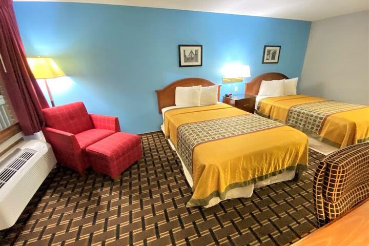 Room 22 of 35