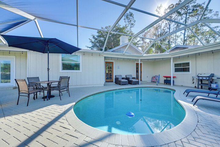 Naples Duplex Home w / Private Pool & Lanai!