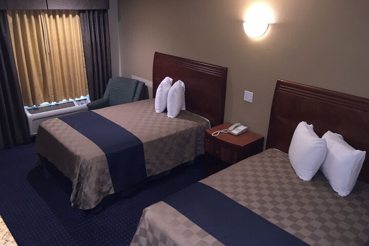 Room 61 of 66