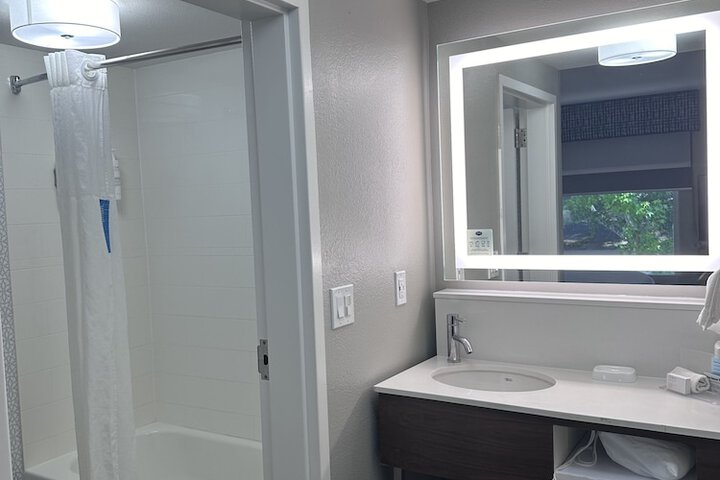 Room 44 of 70