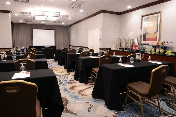 Crowne Plaza Crystal City-Washington D.C. by IHG