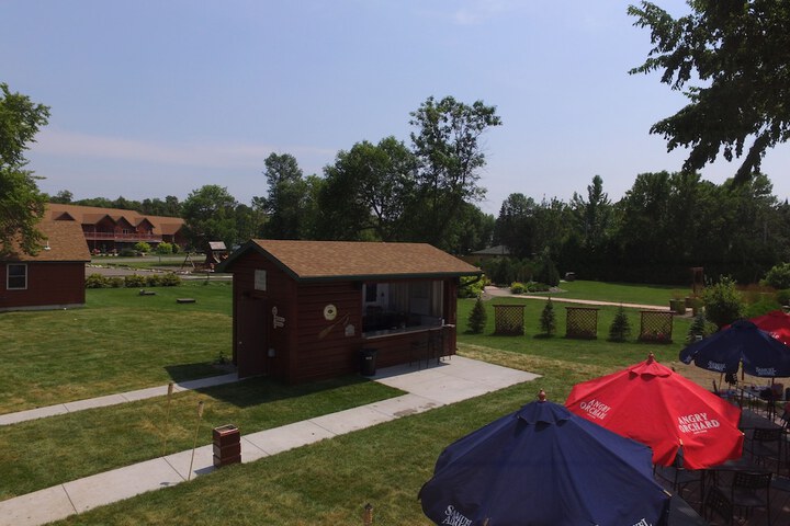Hotel Exterior 57 of 67