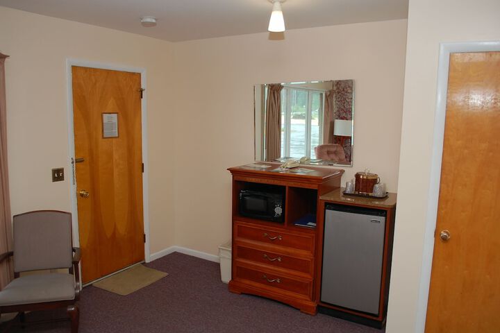 Room 31 of 61