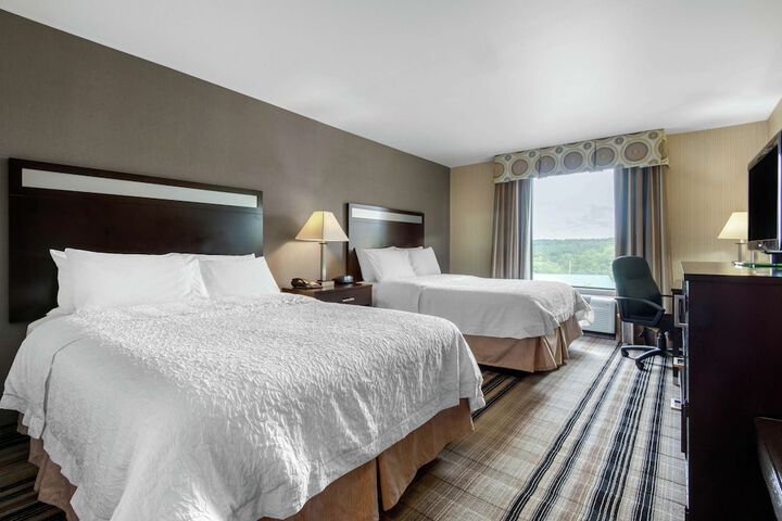 Room 21 of 48