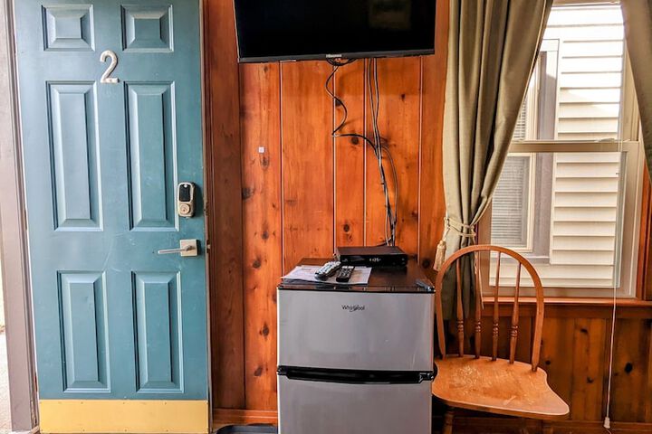 Room 44 of 140