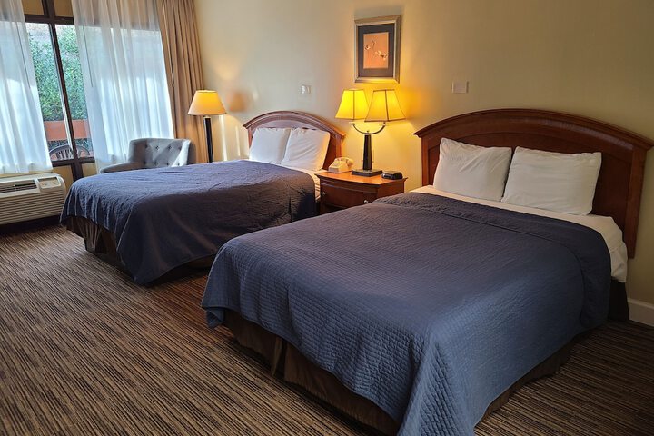 Room 10 of 23