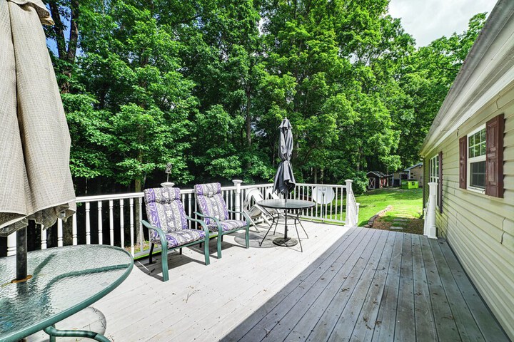 Kuttawa Vacation Rental w / Smart TV Near Marinas!