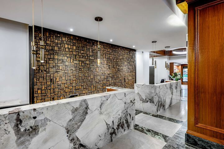 Hotel Fort Des Moines Curio Collection by Hilton
