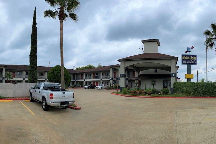 Hotel 3 of 15