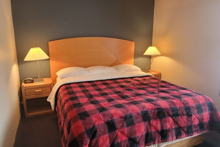 Room 15 of 39