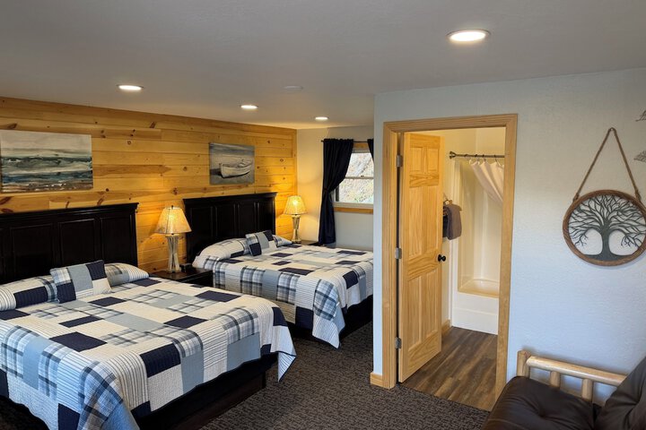 Mountain View Lodge & Cabins