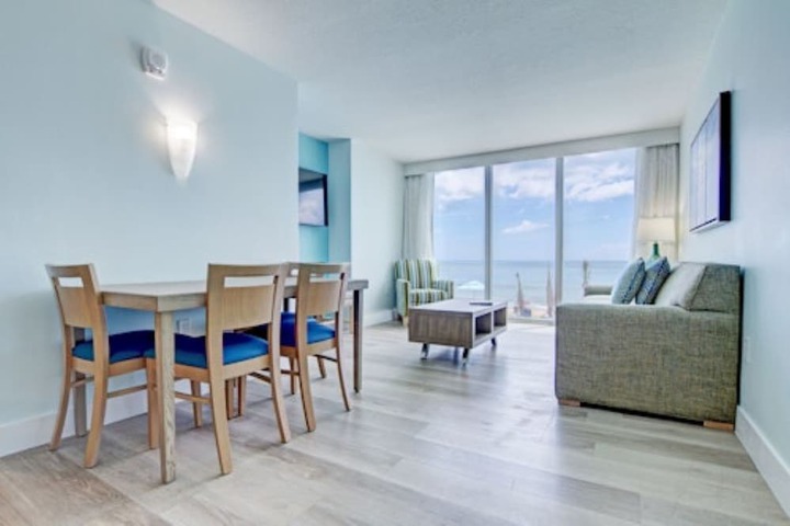 Grand Seas by Exploria Resorts MOD Collection by Sonesta