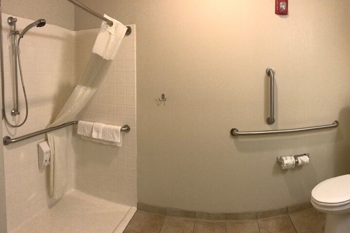 Room 16 of 61