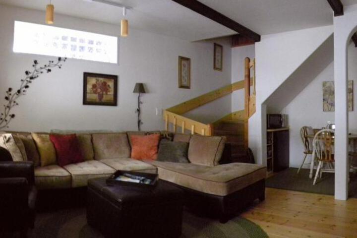 Alaska Chalet Bed & Breakfast
