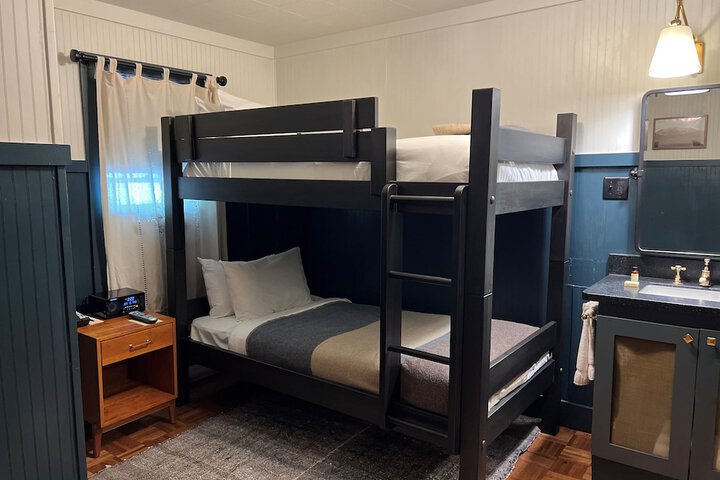 Room 40 of 66