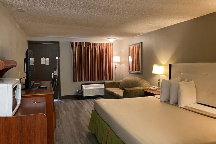 Room 30 of 45