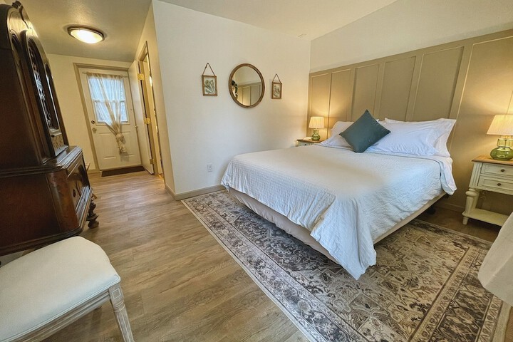 Room 44 of 70