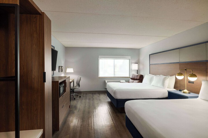 Room 26 of 62