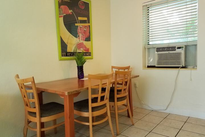 Room 208 of 218
