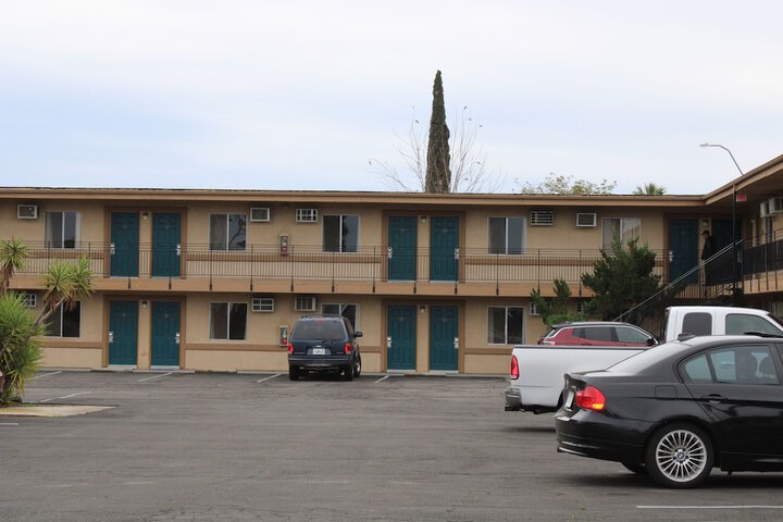 Motel 6 Selma CA