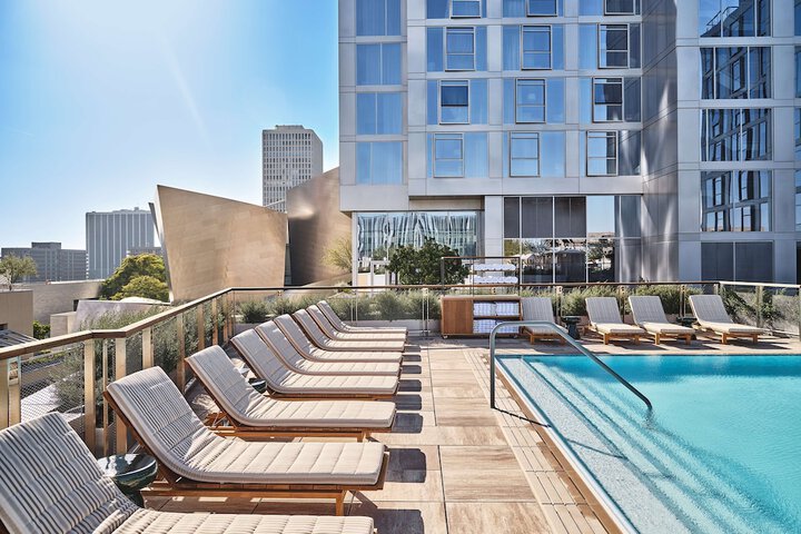 Pool 23 of 274