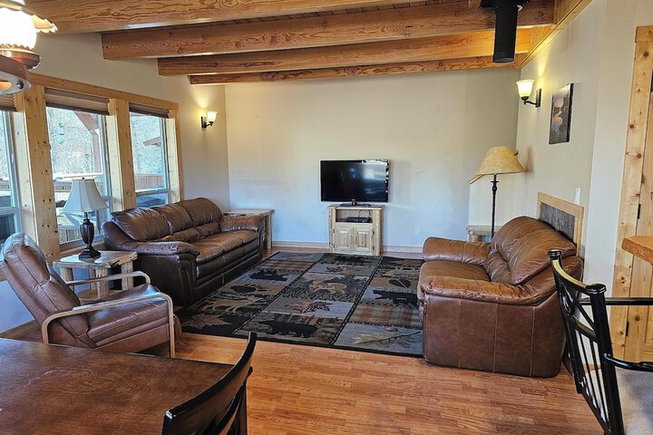 Methow River Lodge & Cabins