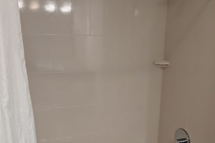 Room 12 of 30