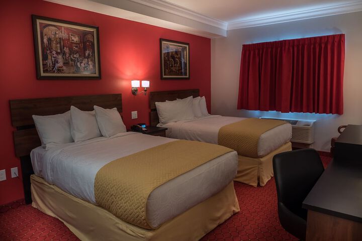 Room 12 of 35