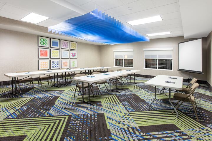 Holiday Inn Express Hotel & Suites Seaside-Convention Center by IHG