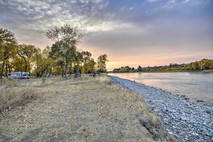 Charming Columbus Apt Along Yellowstone River