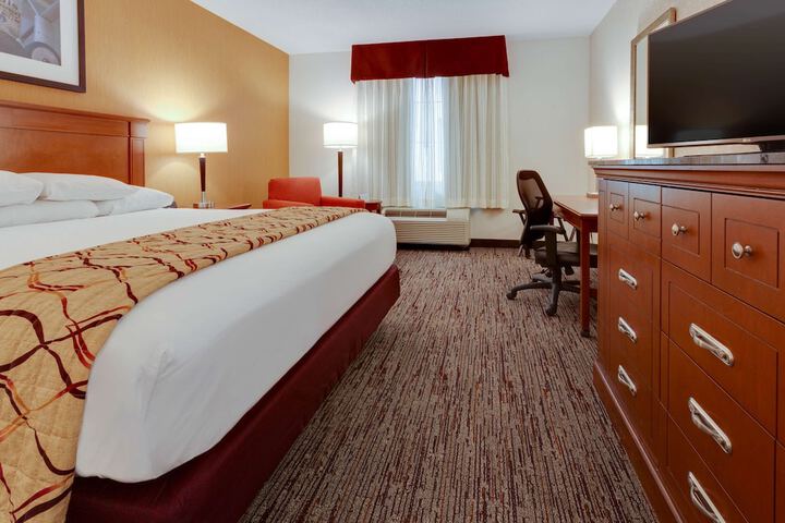 Room 13 of 44