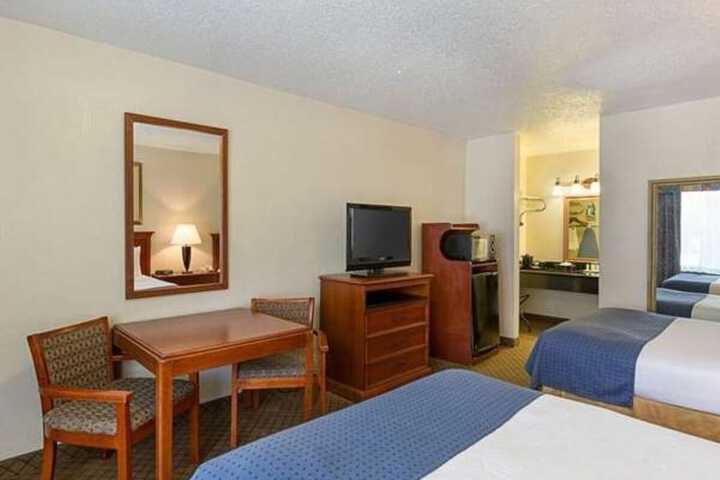 GreenTree Hotel & Extended Stay I-10 FWY Houston Channelview, Baytown