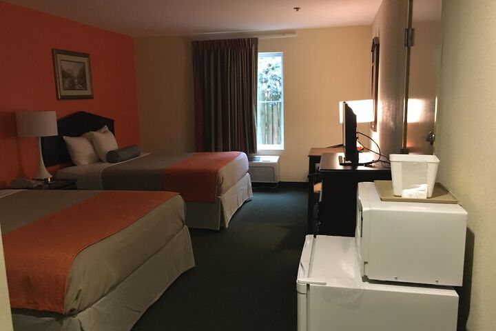 Room 26 of 32