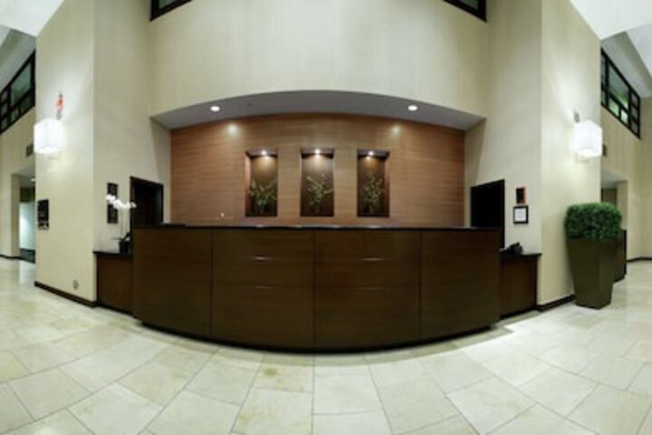 The Saratoga Hilton