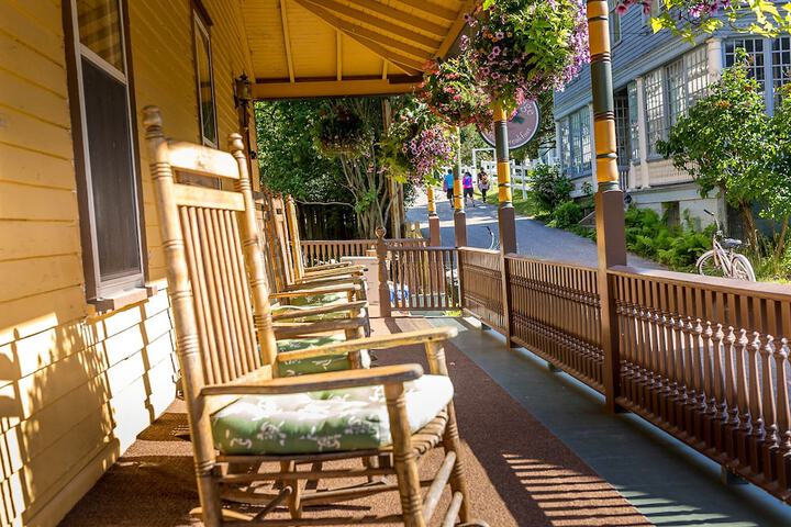 Pine Cottage Bed & Breakfast